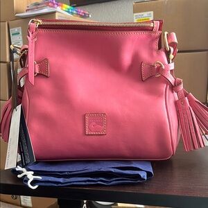 Dooney & Bourke Pink Leather Women's Bag
